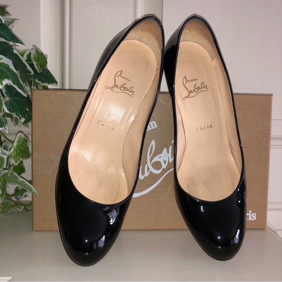 Christian Louboutin Simple Black Patent Calf Leather 70 Heel Pumps Size 38.5 - Picture 3 of 16